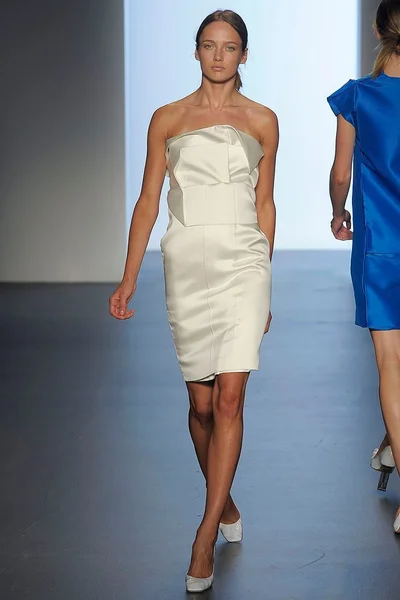 Look 34